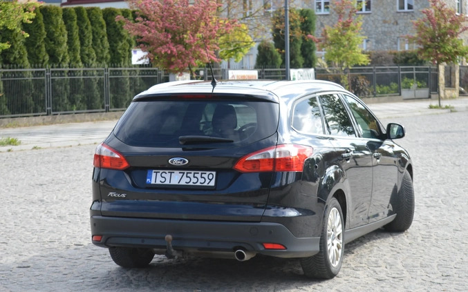 Ford Focus cena 27800 przebieg: 282100, rok produkcji 2011 z Wąchock małe 562